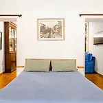 Cosy In Via Del Corso Rom