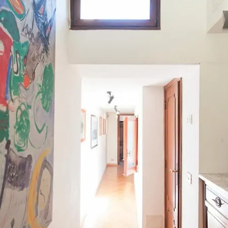 Cosy In Via Del Corso روما