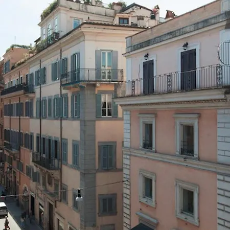 Piazza Di Spagna - Ampio Appartamento In Stile Appartement *