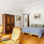 Cosy In Via Del Corso
