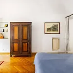Cosy In Via Del Corso *